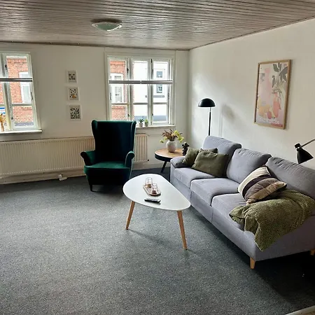 Appartement Kaj Munks Gade 19 - 3 Vaerelses - 98m2 *